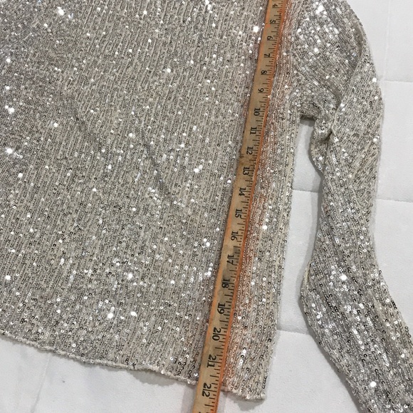 Lucky Brand Shimmering Silver Sequin Top - Picture 5 of 6